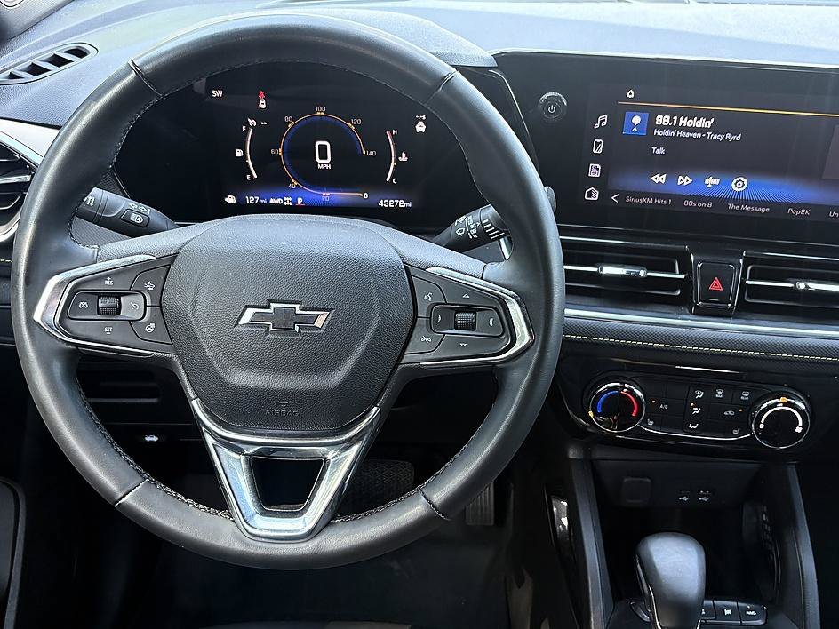 Used 2025 Cacti Green Chevrolet ACTIV image 15