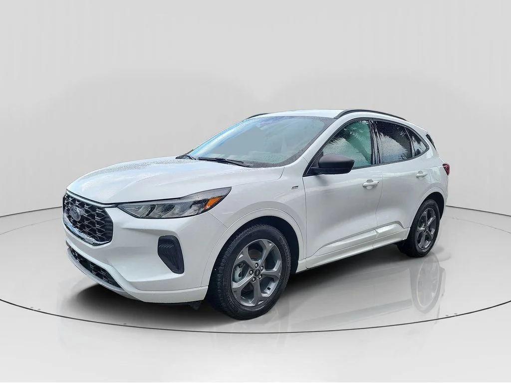 Used 2023 White Ford ST-Line image 3