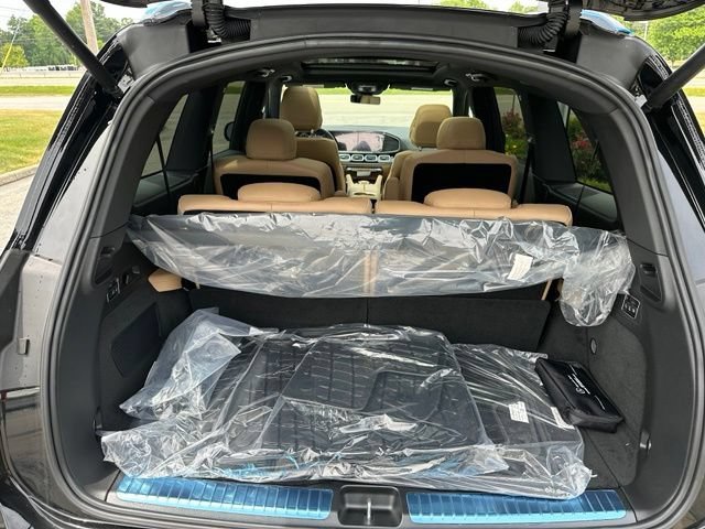 New 2026 Black Mercedes-Benz GLS 450 image 89