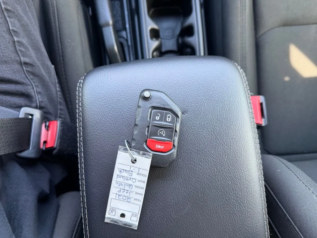 2021 Jeep Gladiator Overland - Photo 47