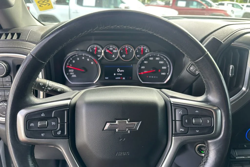 Used 2021 SILVER ICE METALLIC Chevrolet RST image 13