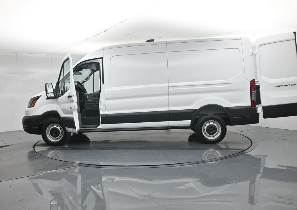 New 2026 Oxford White Ford Base image 32