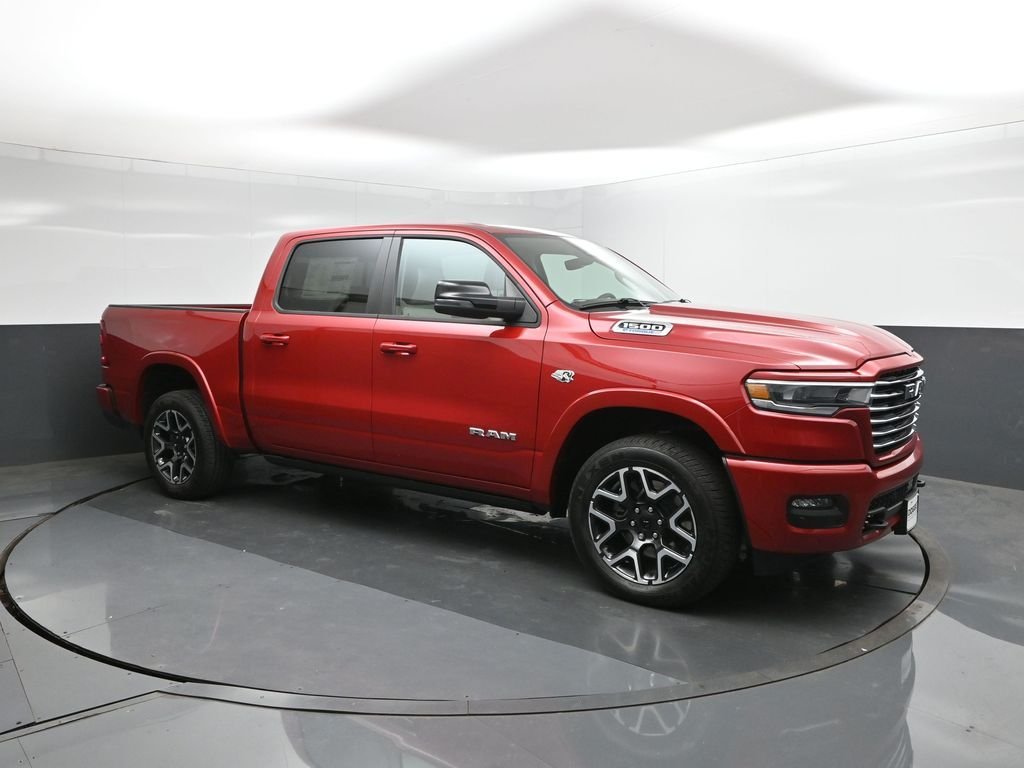 New 2026 Molten Red Pearl-Coat Exterior Paint RAM Laramie image 17