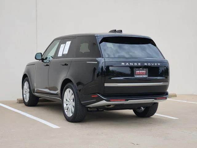 Certified Used 2024 Black Land Rover SE image 5