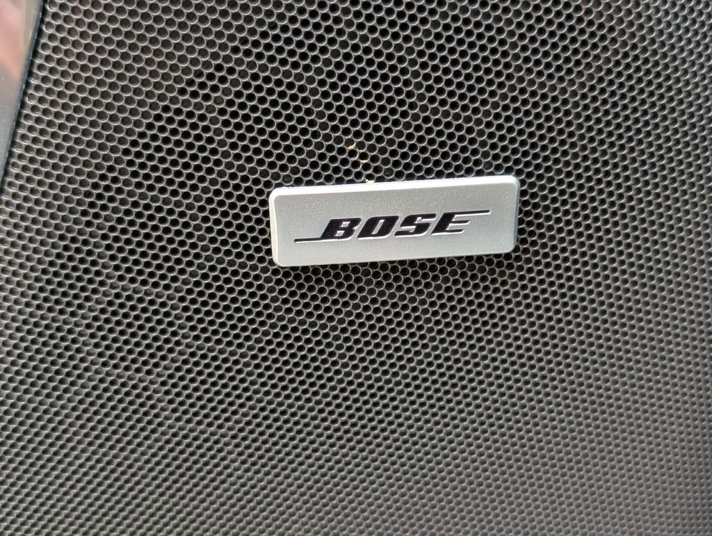 Used 2024 Summit White Chevrolet RST image 18