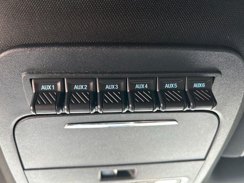 Used 2025 Green Ford Raptor image 30