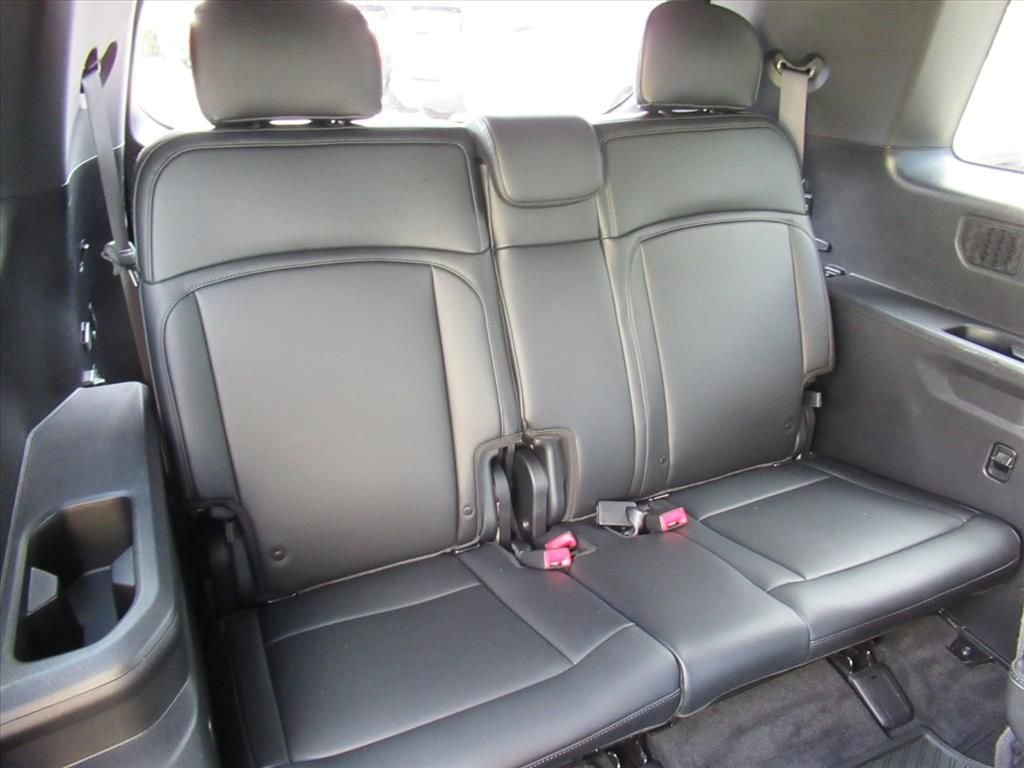 Used 2027 Black Kia SX image 30