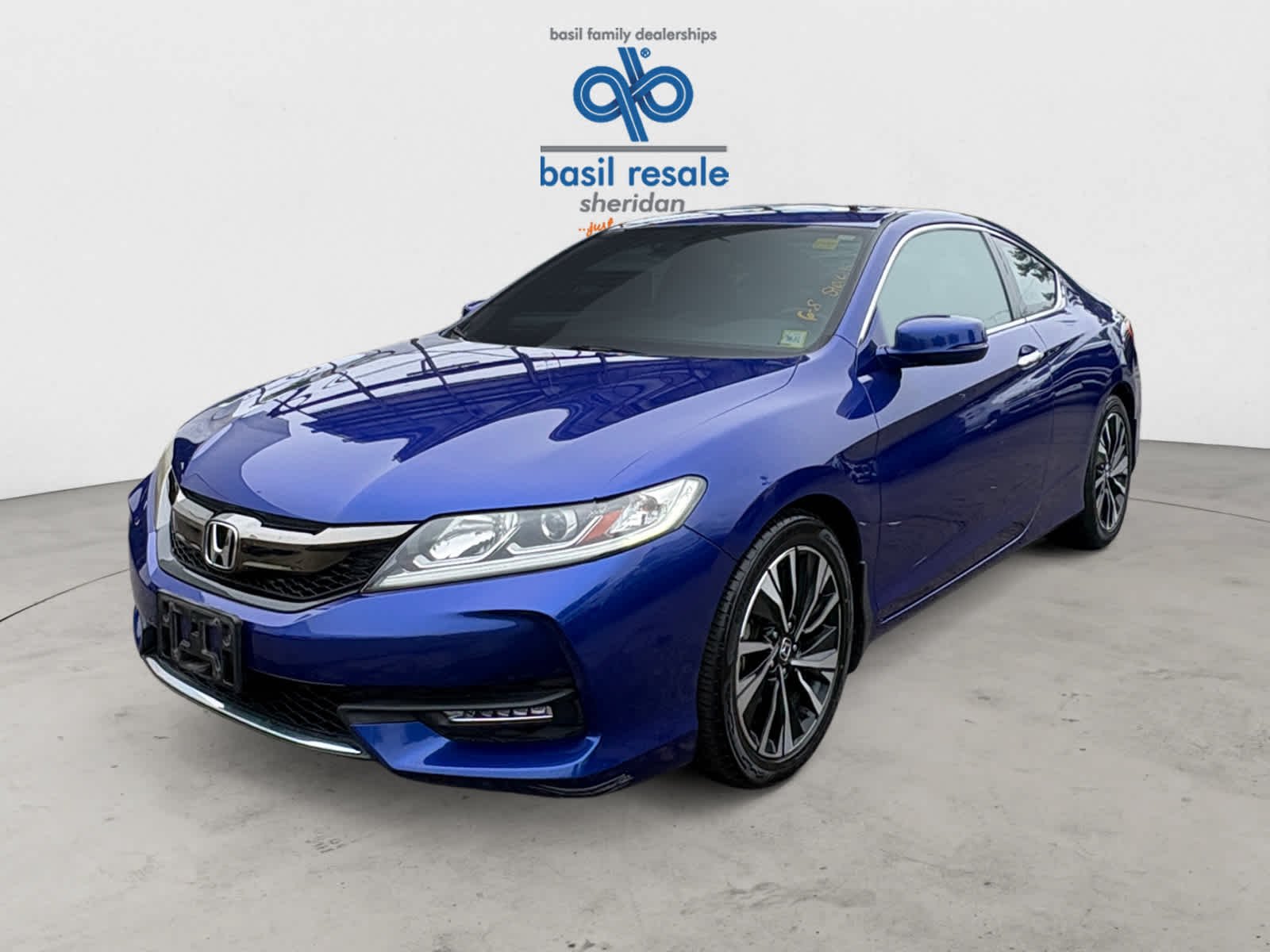 Used 2016 Deep Blue Opal Metallic Honda EX-L image 2
