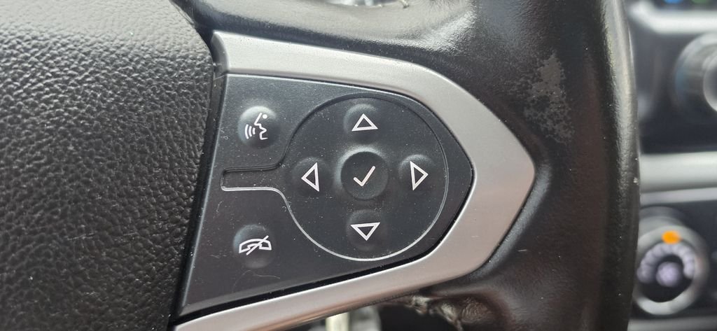 Used 2022 Satin Steel Metallic Chevrolet LT image 17