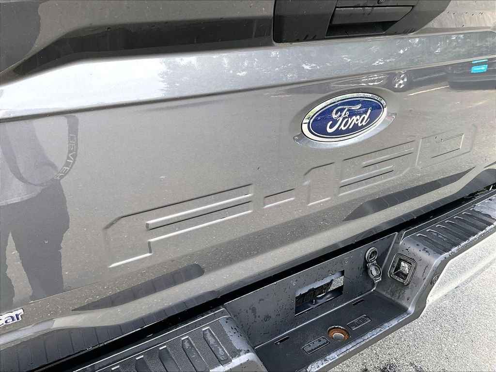 Used 2023 Gray Ford XLT image 8