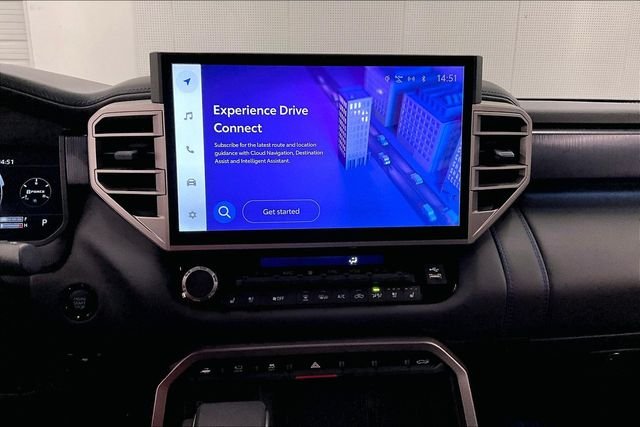 Used 2026 Wind Chill Pearl Toyota Platinum image 31