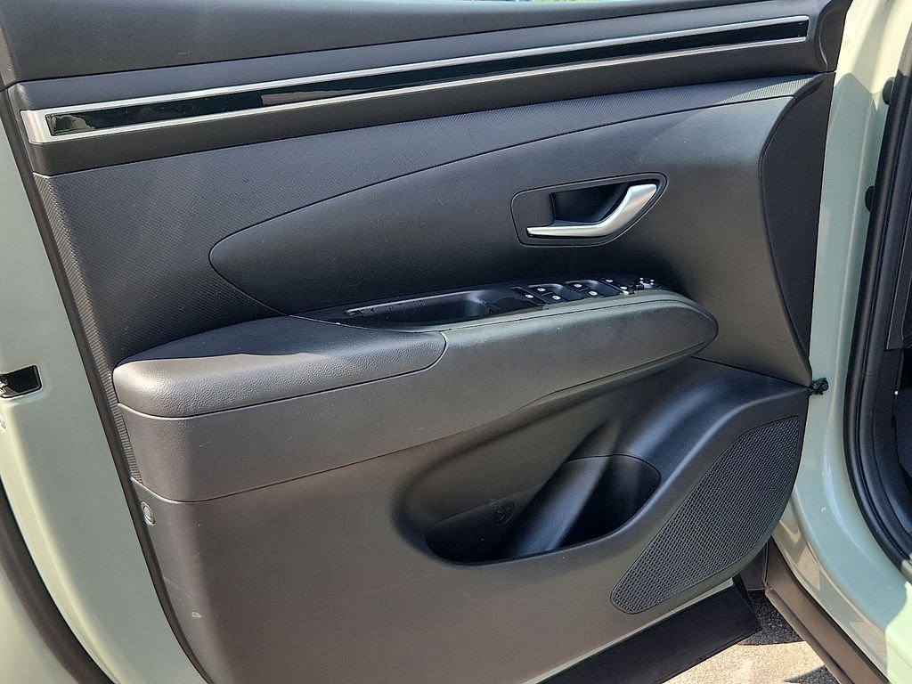 Used 2022 Sage Hyundai SEL Premium image 12