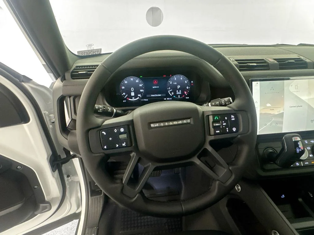 New 2026 Fuji White Land Rover X-Dynamic SE image 11
