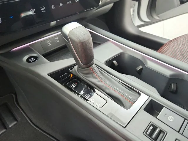 New 2026 White Nissan SR image 26