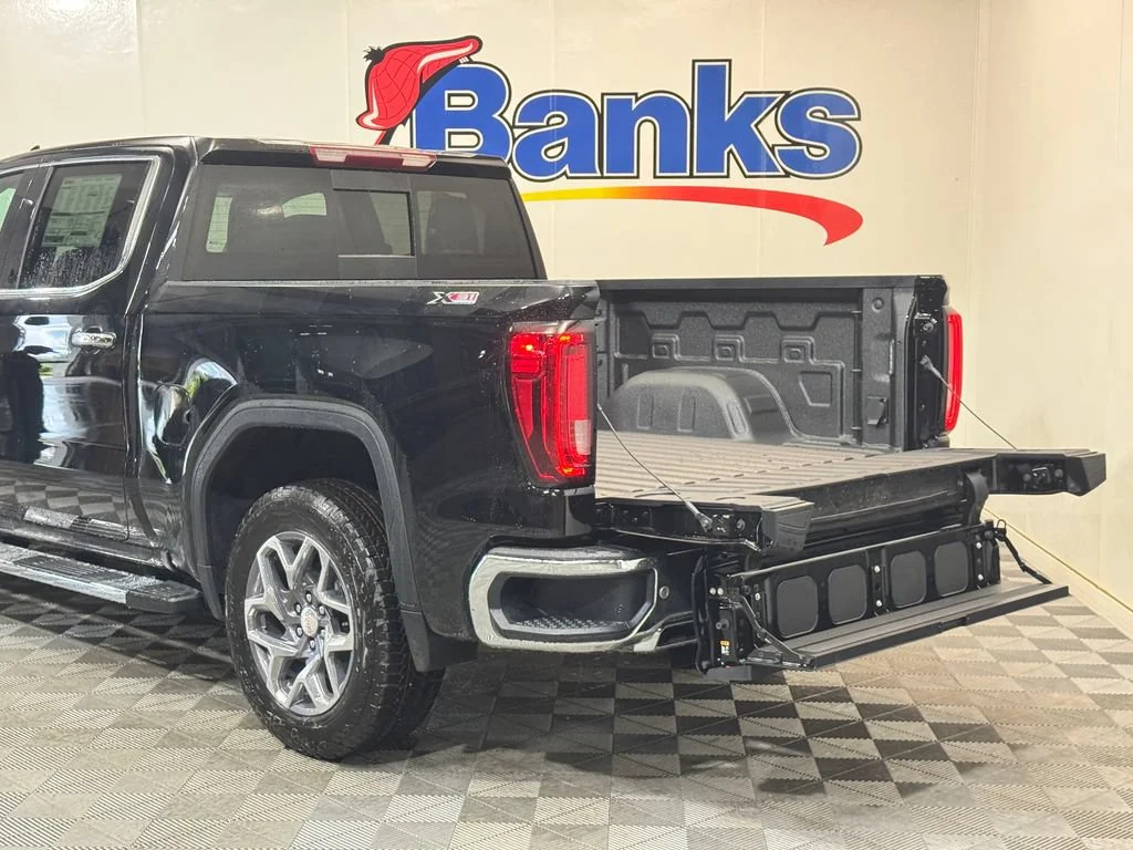 New 2026 Onyx Black GMC SLT image 8