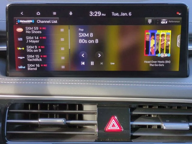 Used 2025 Gray Genesis 2.5T image 19