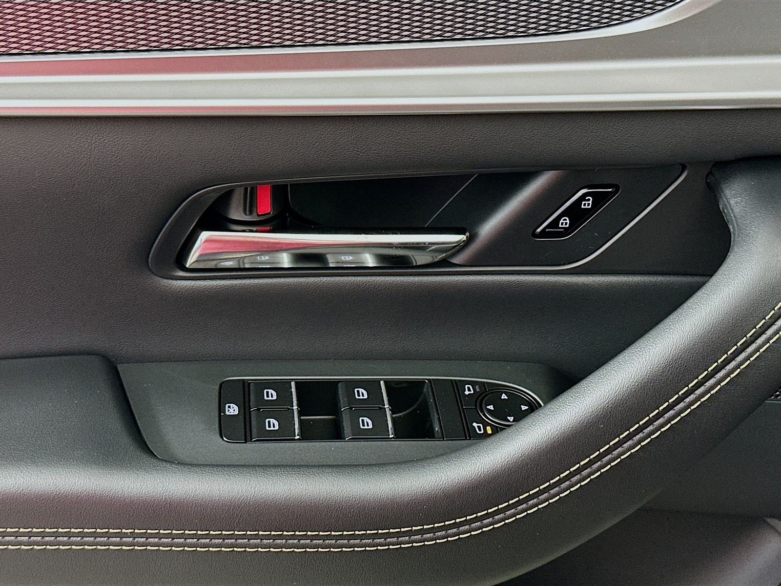 2026 Mazda CX-90 Preferred Package - Photo 18