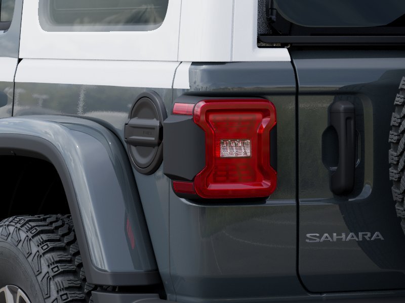 New 2026 Anvil Clear-Coat Exterior Paint Jeep Sahara 4-Door image 35