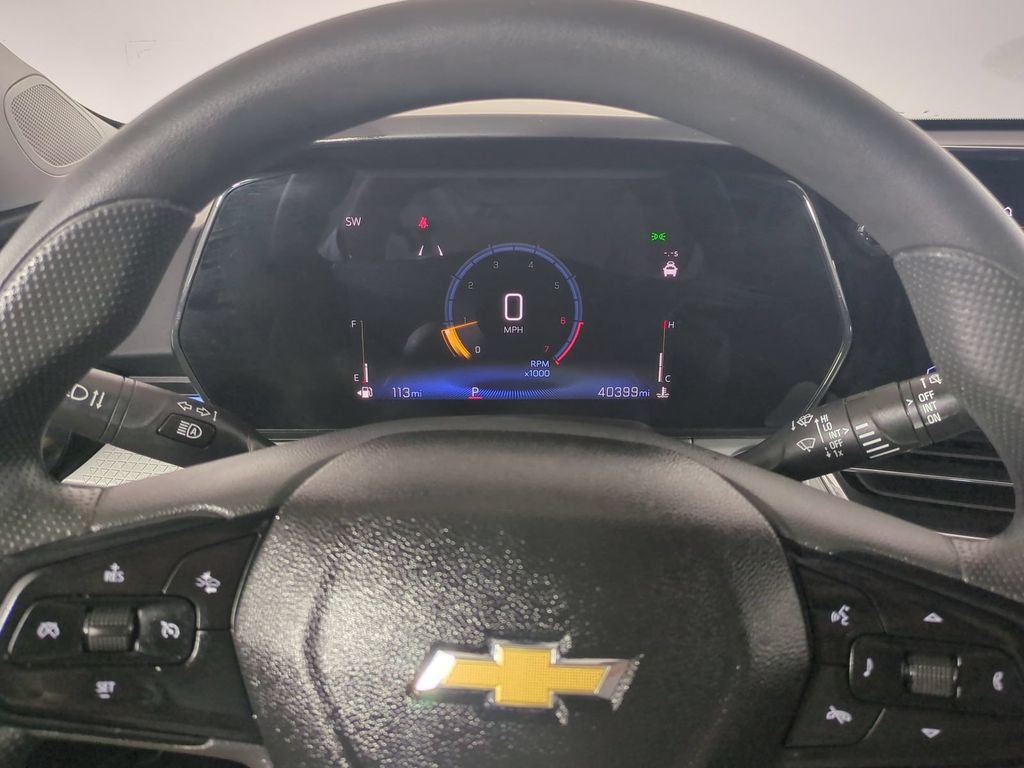 2025 Chevrolet Trax LT - Photo 37