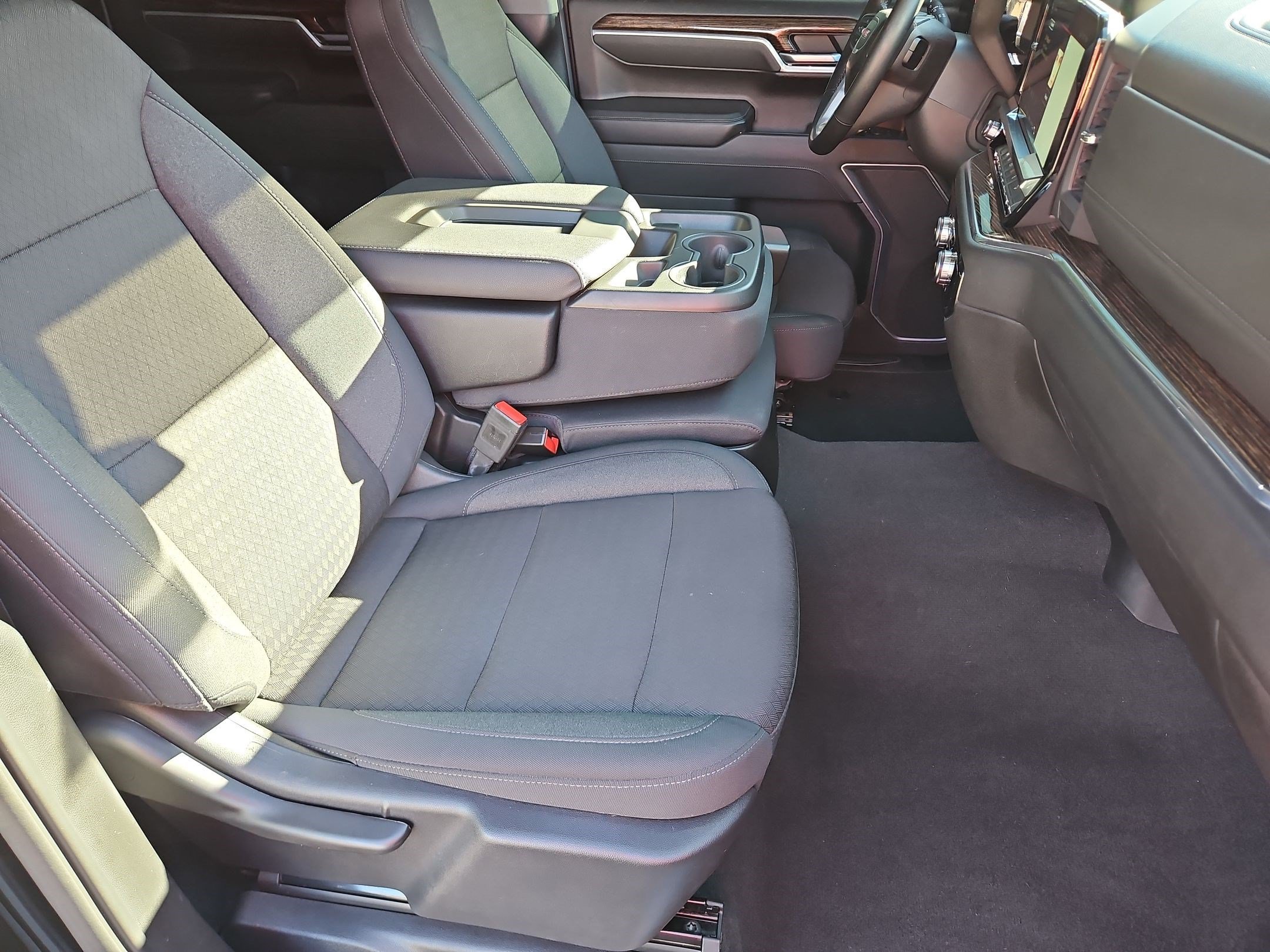 2024 GMC Sierra 1500 Elevation - Photo 28