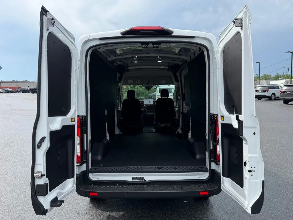 New 2026 Oxford White Ford Cargo Van image 14