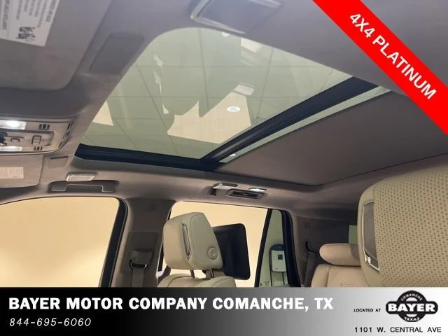 Used 2023 Crystal White Tricoat Cadillac Premium Luxury Platinum image 18