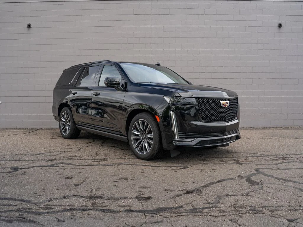 Used 2023 Black Cadillac Sport Platinum image 9