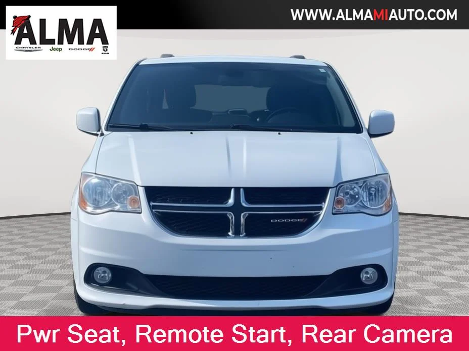Used 2019 White Knuckle Clearcoat Dodge SXT image 4