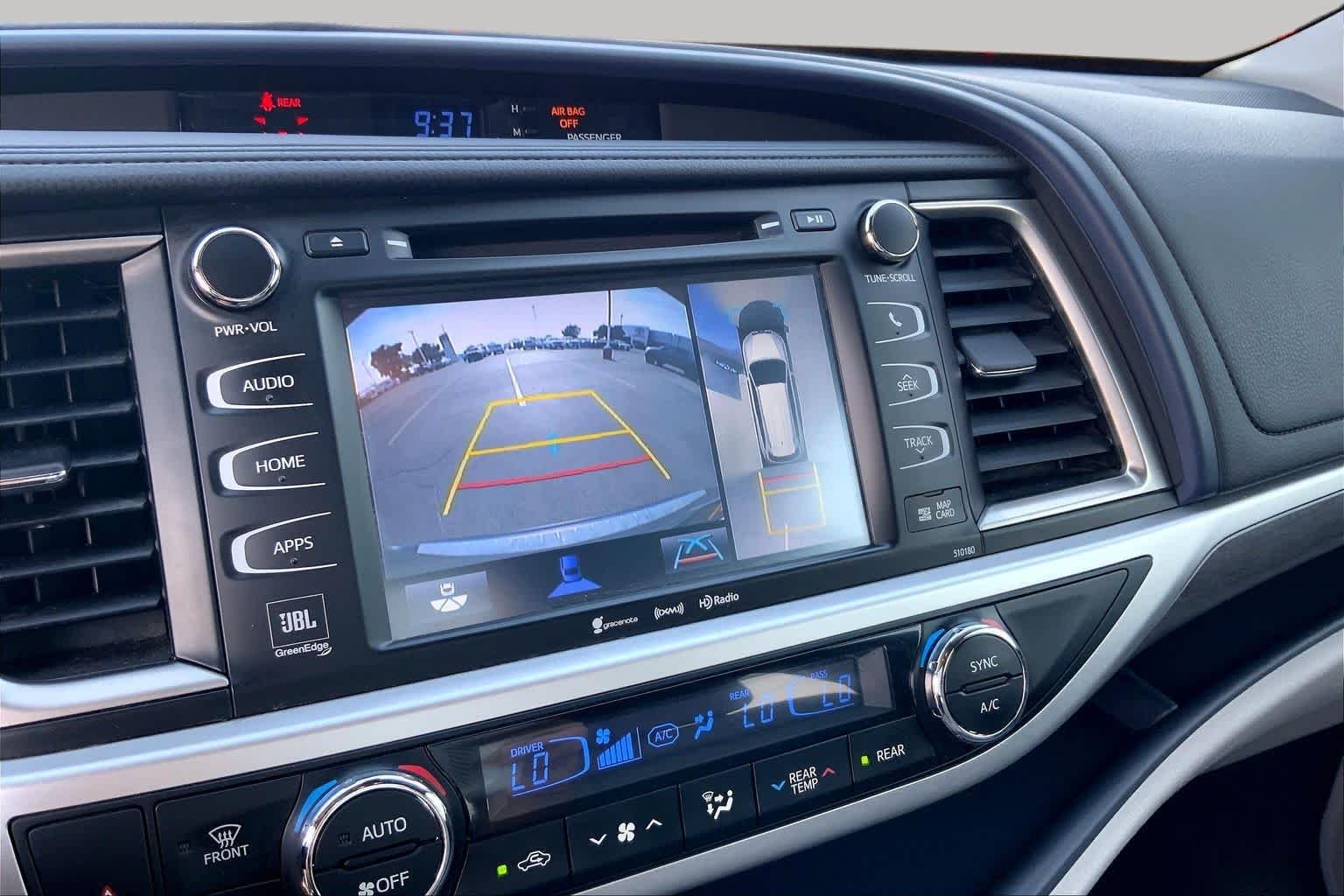Used 2018 Shoreline Blue Pearl Toyota Limited Platinum image 27