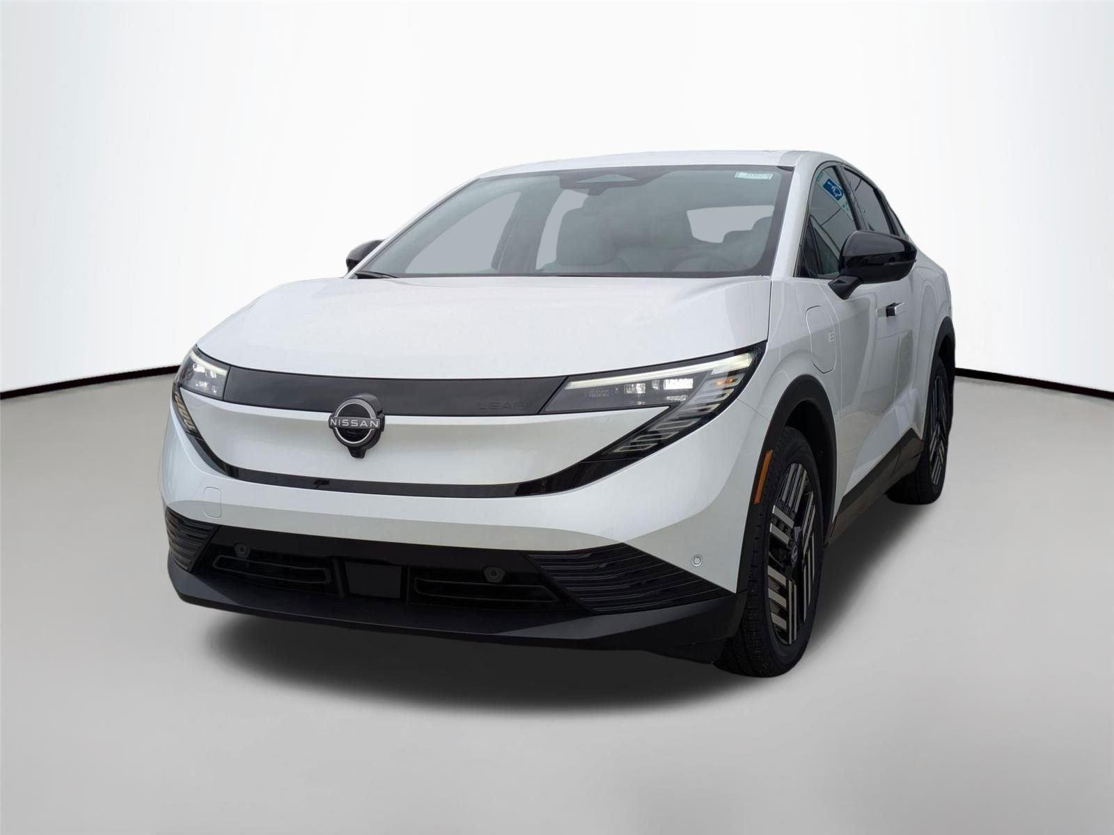 New 2026 Everest White Pearl TriCoat Nissan SV+ image 1