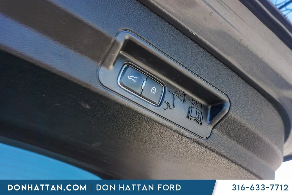 2022 Ford Explorer XLT - Photo 35