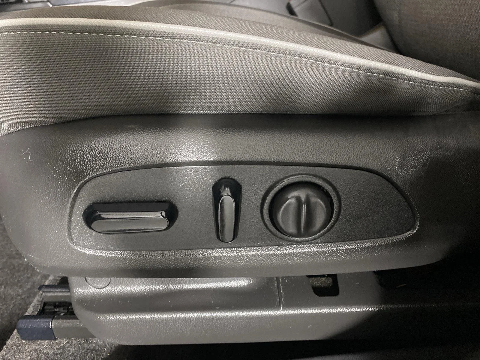 Used 2023 Sterling Gray Metallic Chevrolet LT image 11