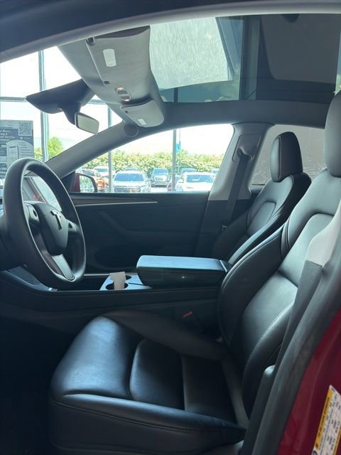 2023 Tesla Model Y Performance Dual Motor All-Wheel Drive's photo