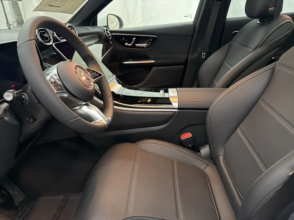 Certified Used 2026 White Mercedes-Benz GLC 300 image 15