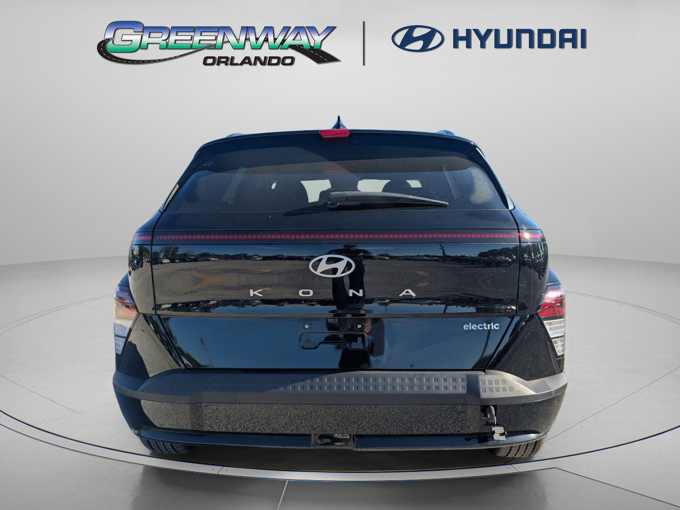 Used 2024 Abyss Black Pearl Hyundai SEL image 10