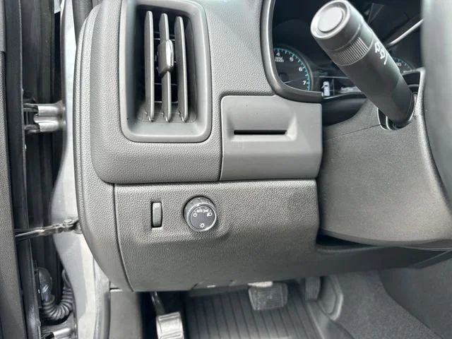 Used 2021 Gray Chevrolet LT image 30