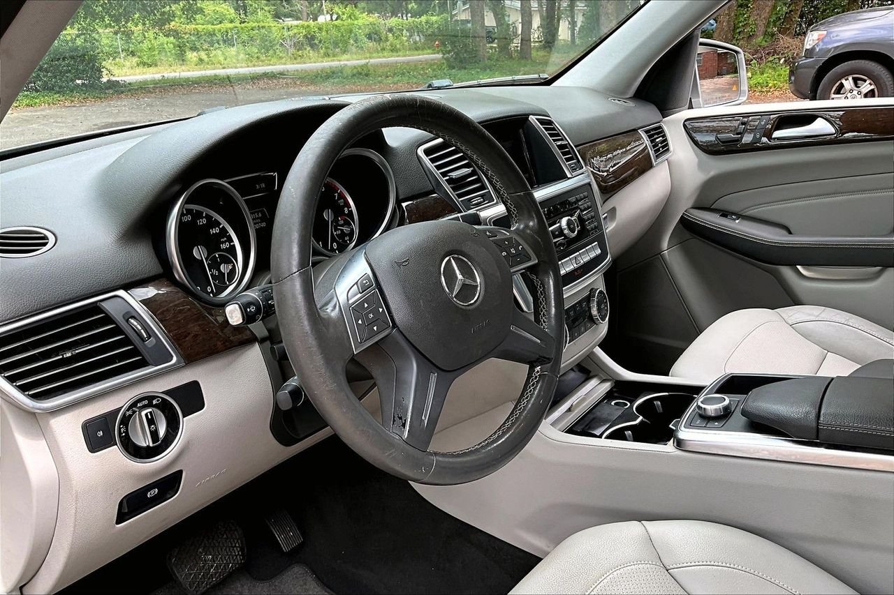 Used 2014 Silver Mercedes-Benz ML 350 image 14
