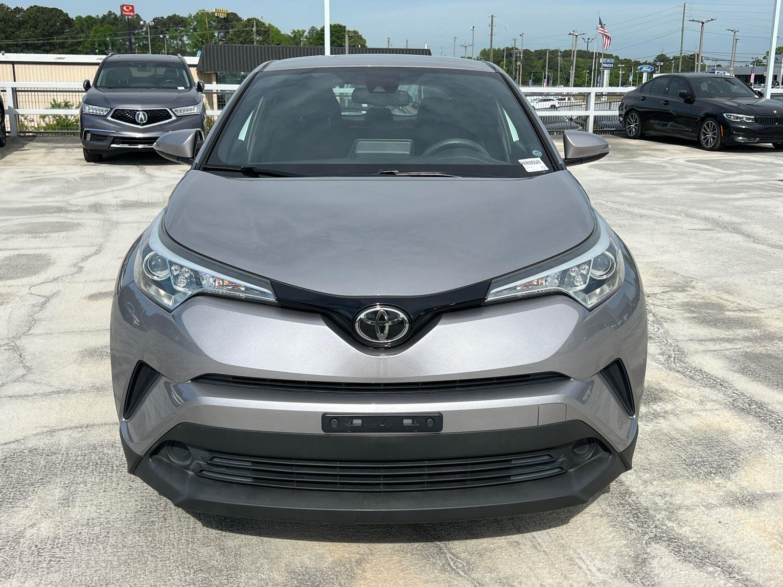 Used 2019 Silver Knockout Metallic Toyota LE image 2