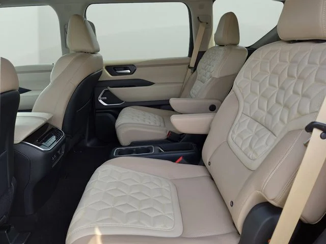 2025 Nissan Armada Platinum Reserve - Photo 23