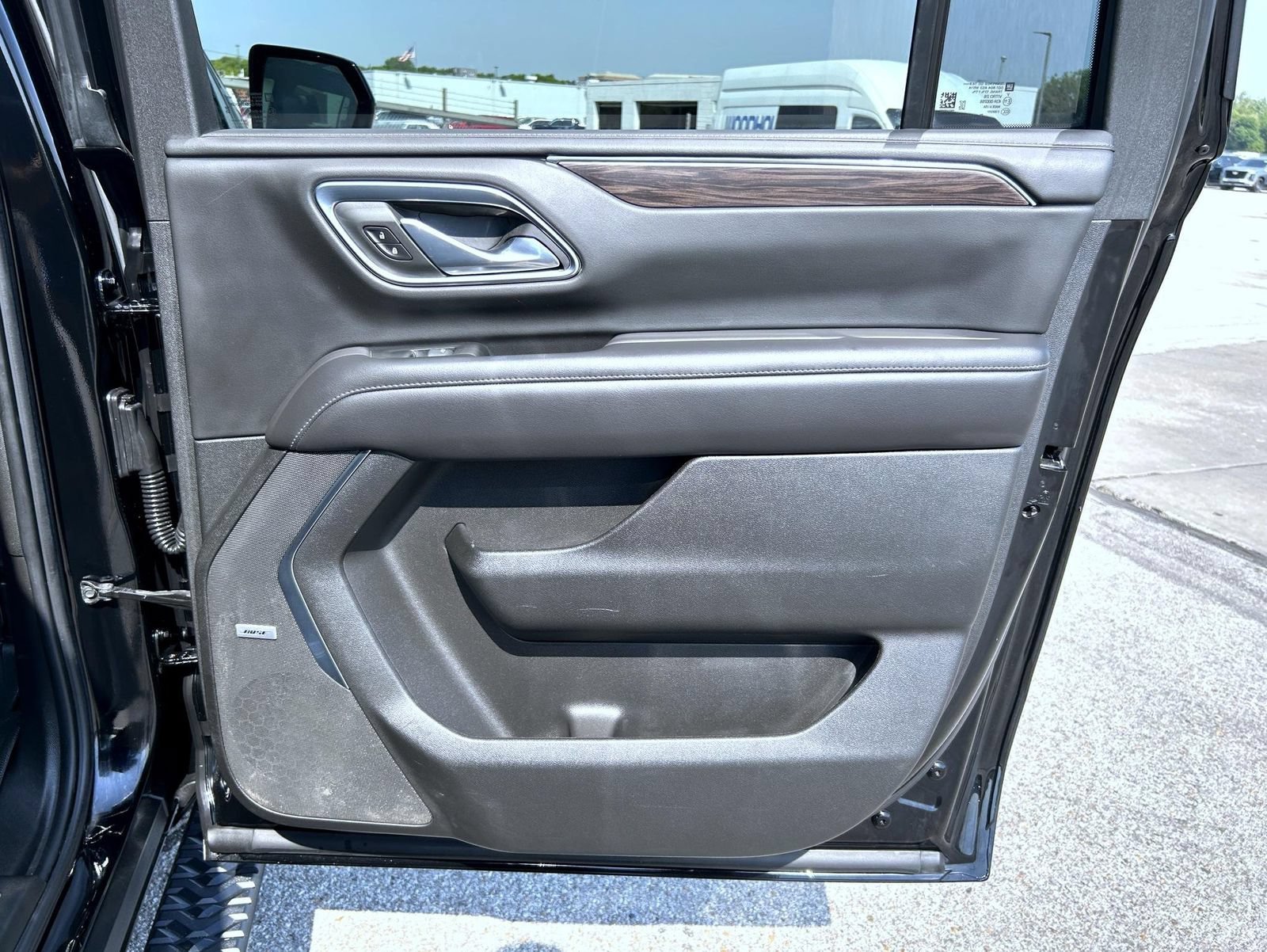 2021 Chevrolet Suburban Z71 - Photo 19