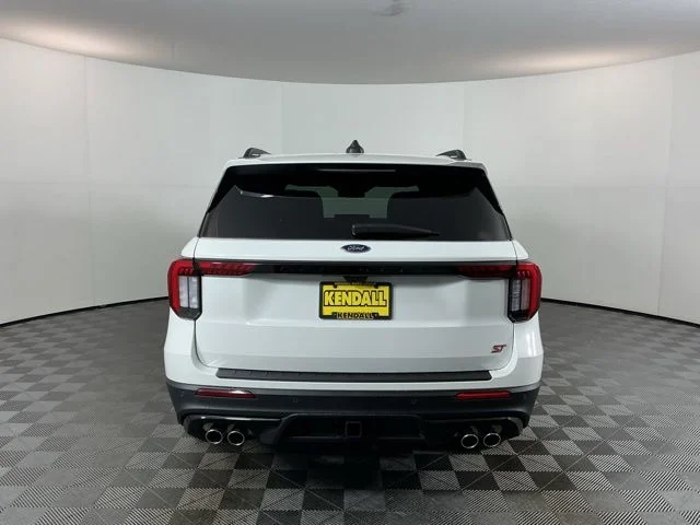 New 2026 Star White Metallic Tri-Coat Ford ST image 6
