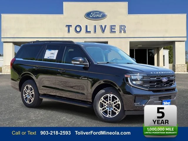 2026 Ford Expedition Active's photo