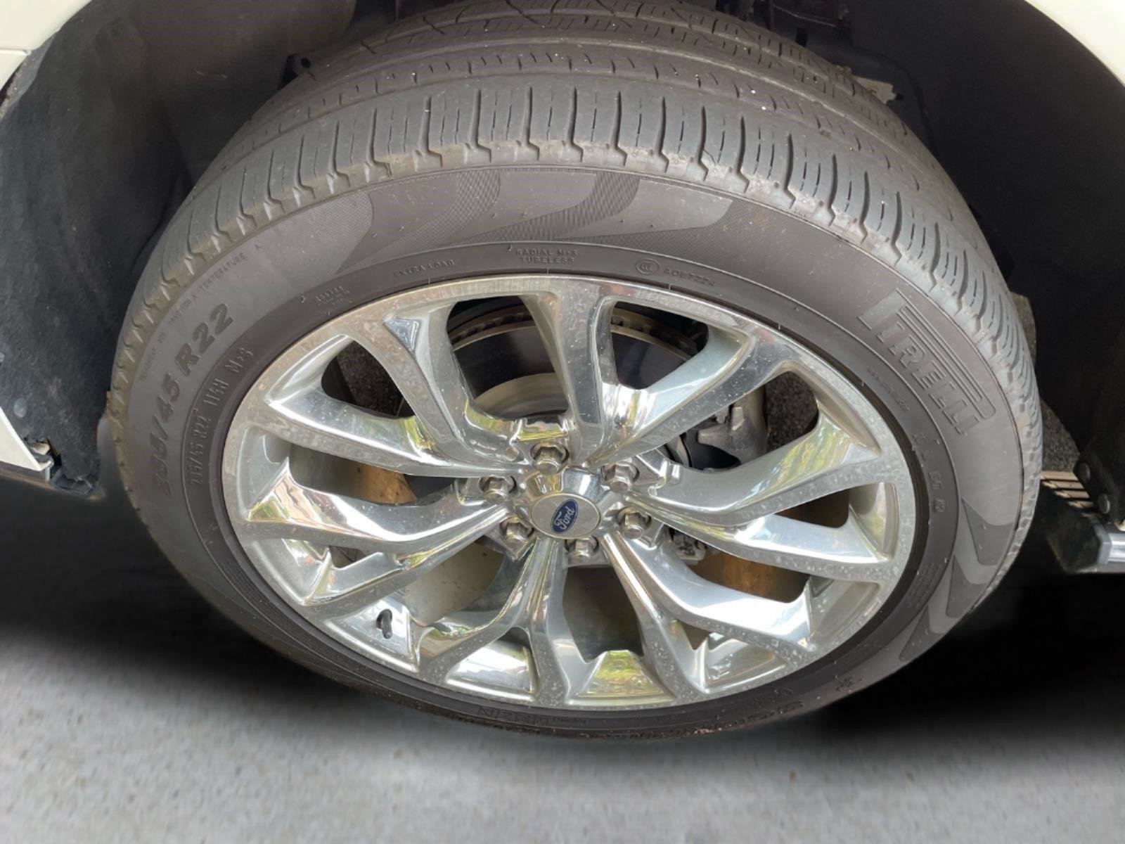 Used 2024 Star White Metallic Tri-Coat Ford Limited image 21