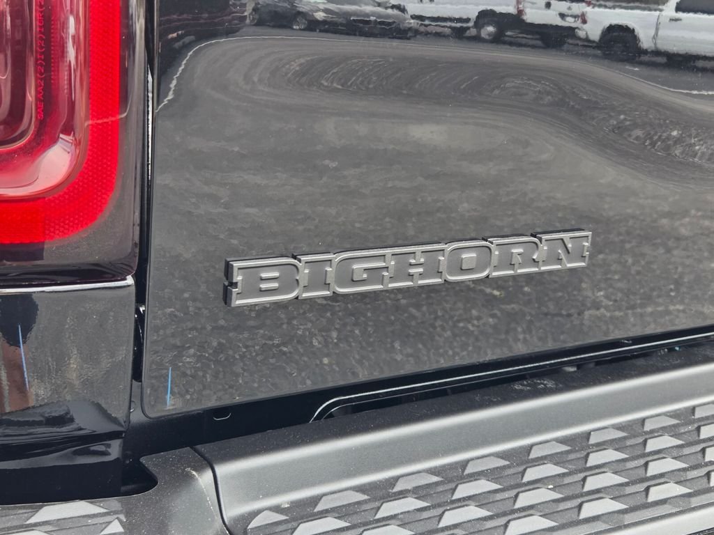 New 2026 Diamond Black Crystal Pearl-Coat Exterior Paint RAM Big Horn image 11