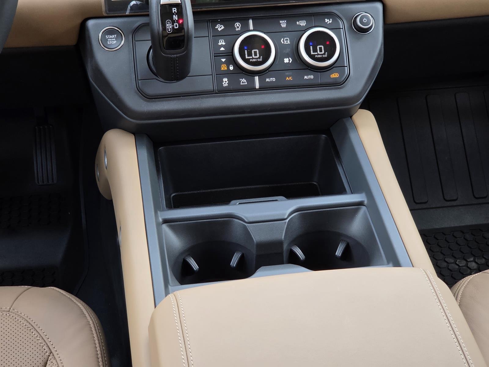 New 2026 Sedona Red Land Rover S image 16