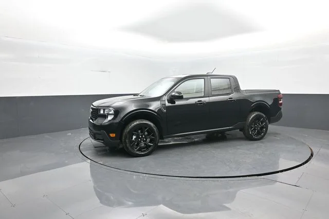 New 2026 Shadow Black Ford XLT image 4