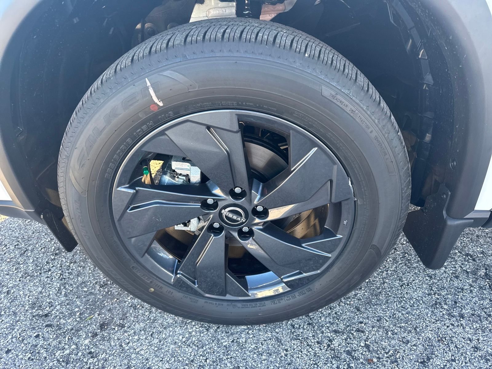 New 2026 Nissan Rogue SV 4D Sport Utility