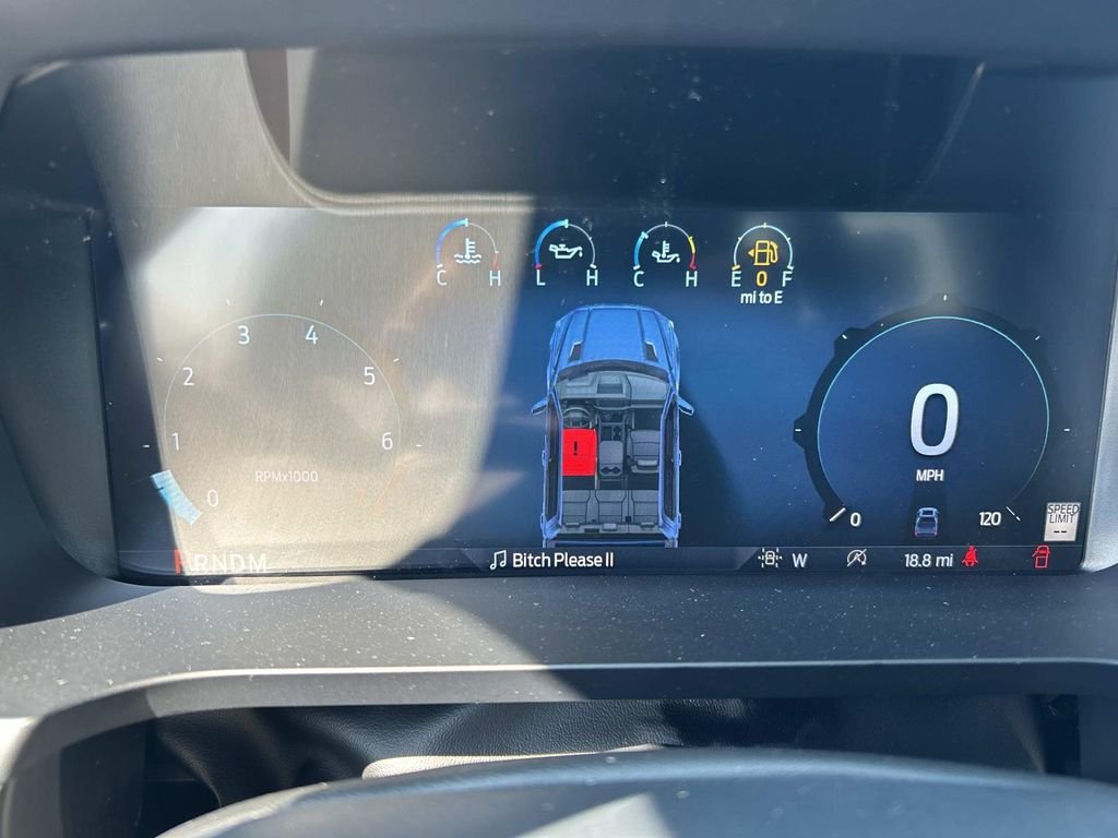 New 2026 Avalanche Ford XLT image 23