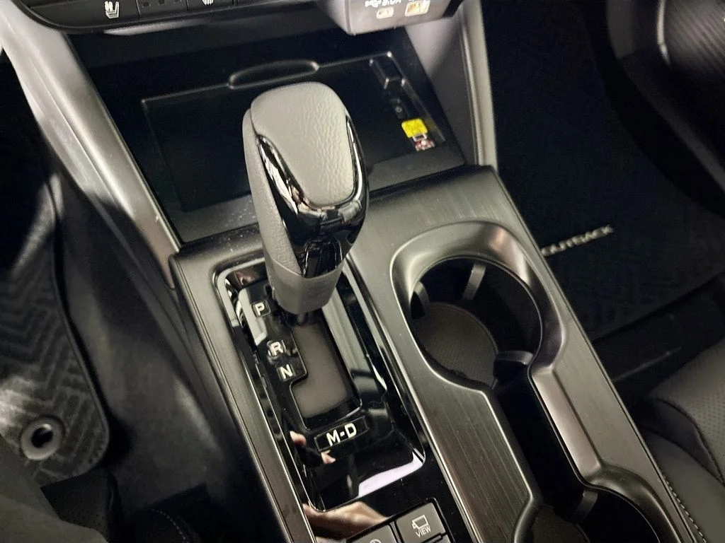 New 2026 CRYSTAL WHITE PEARL Subaru Touring XT image 18