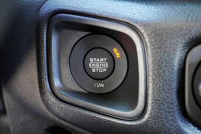 New 2026 Reign Jeep Sport S image 32
